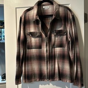 urban outfitters zip up flannel